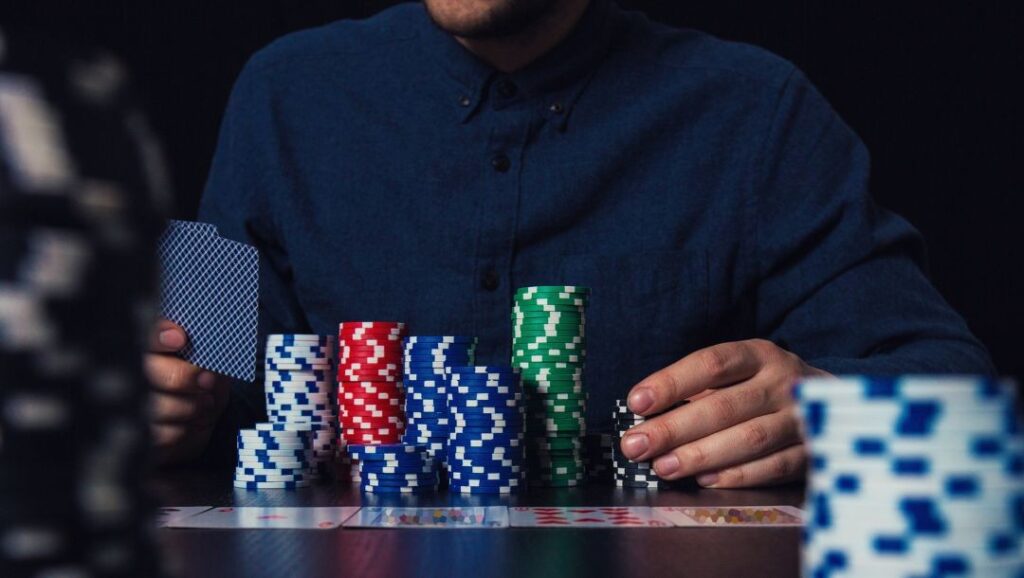 Winning Edge in the Digital Felt: Smart Strategies for Online Poker Players in Cambodia